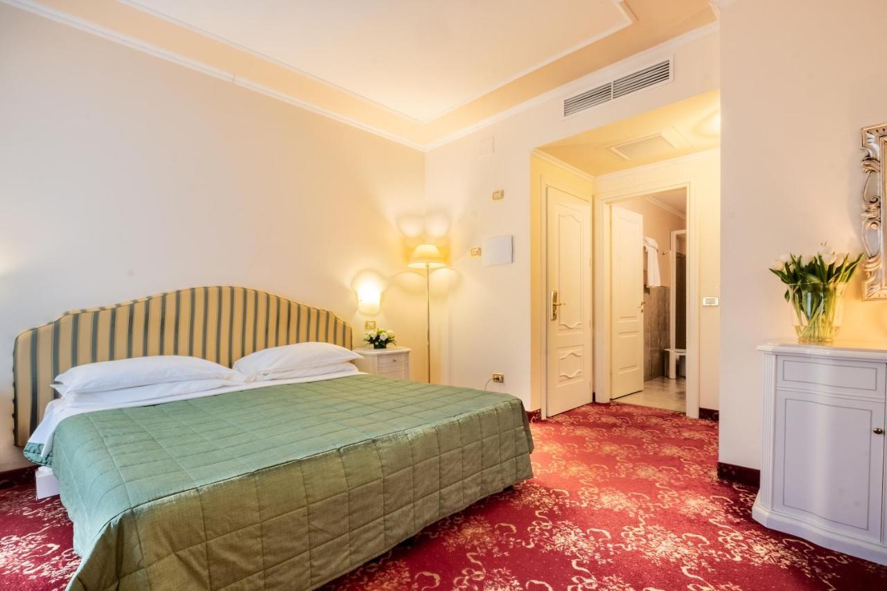 Grand Hotel Cadenabbia Exterior photo