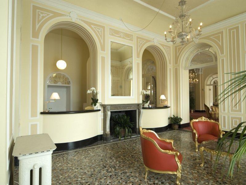 Grand Hotel Cadenabbia Exterior photo